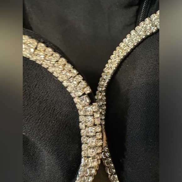 SELF-PORTRAIT Off Shoulder Heavy Midi Dress in Size US 8 - Picture 11 of 13